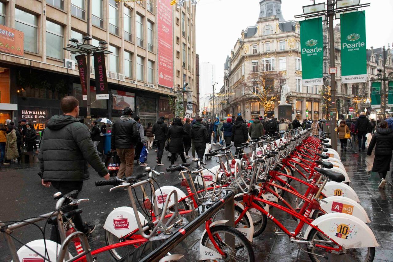 Апартаменты Cityantwerp Een Oase Van Rust Direct Achter De Meir Экстерьер фото