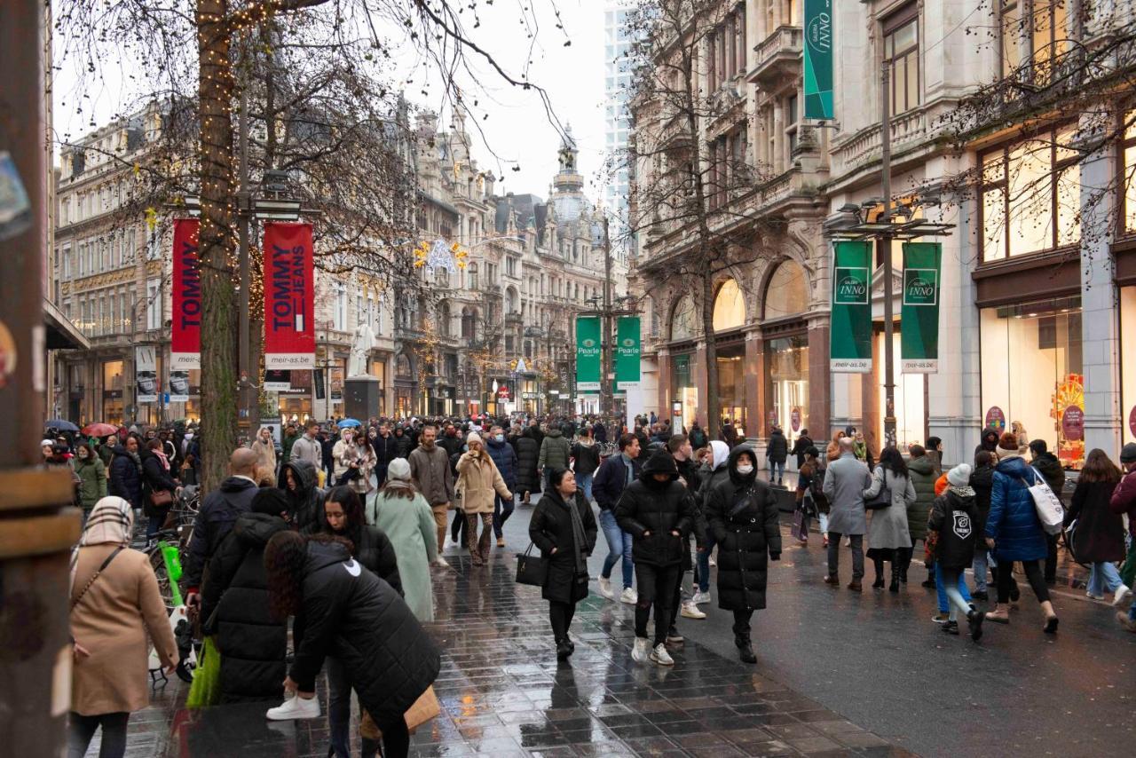Апартаменты Cityantwerp Een Oase Van Rust Direct Achter De Meir Экстерьер фото